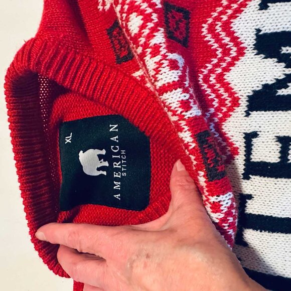 Bite Me Ugly Christmas Sweater Gingerbread Holiday Knit Red Green XL - Picture 2 of 3